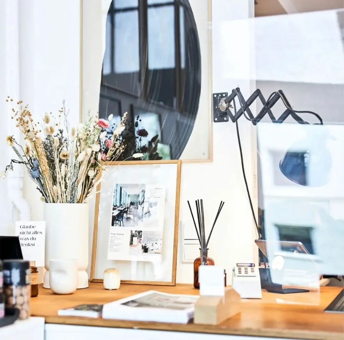 Interior \u00b7 Viewme Design